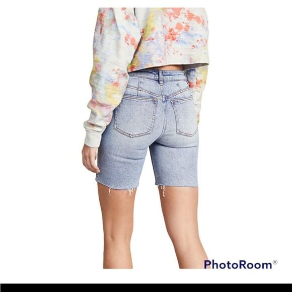 We The Free Raw Hem Avery Bermuda Denim Shorts size 26 - Picture 2 of 8